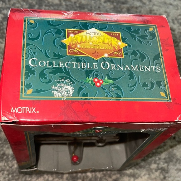 NIB Matrix Bugs Bunny and Daffy Duck Stocking Holder Collectible Looney Tunes - Picture 2 of 6